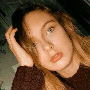 Meet your Posher, Willow